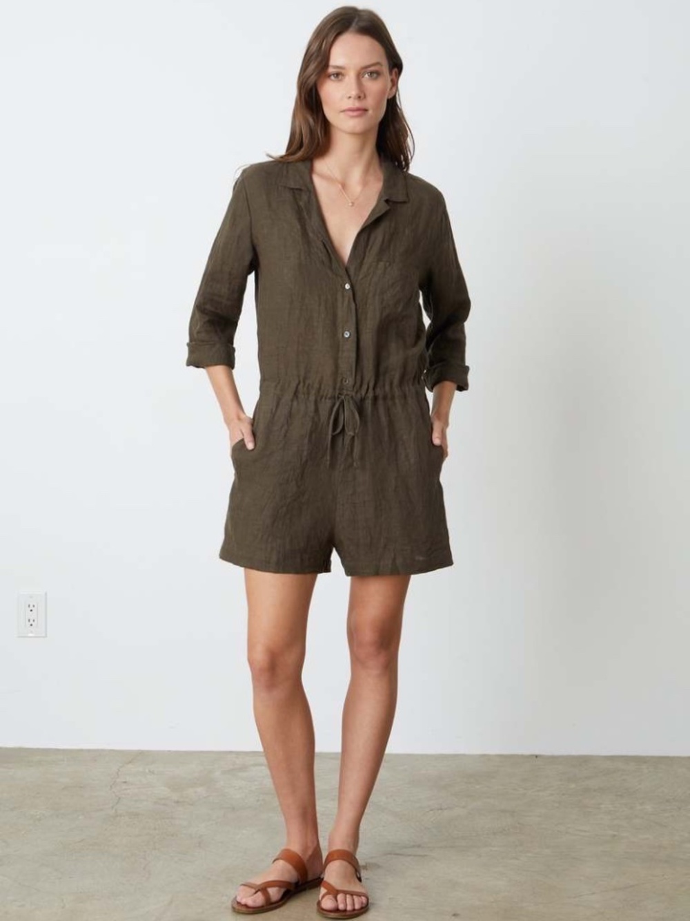 Velvet by Graham & Spencer Ruth Brown 100% Linen Long Sleeve Romper | Size Large